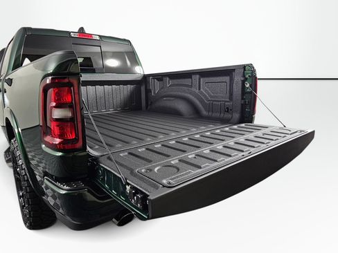 New 2026 RAM 1500 Big Horn w/ Night Edition AWD/4WD image 16