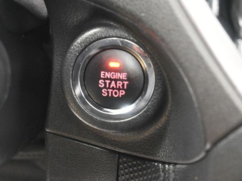 Used 2023 Subaru Forester Premium AWD/4WD image 28