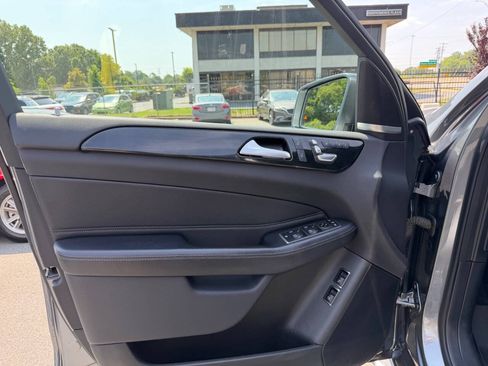 Used 2018 Mercedes-Benz GLS 450 4MATIC image 21
