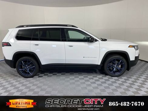 New 2026 Jeep Cherokee Limited AWD/4WD image 8