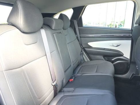 Certified 2022 Hyundai Tucson SEL w/ Cargo Package FWD image 8