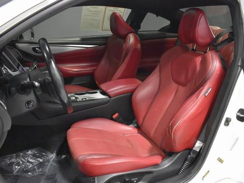 Used 2018 INFINITI Q60 3.0t Sport w/ Sensory Package 3.0T Sport image 2