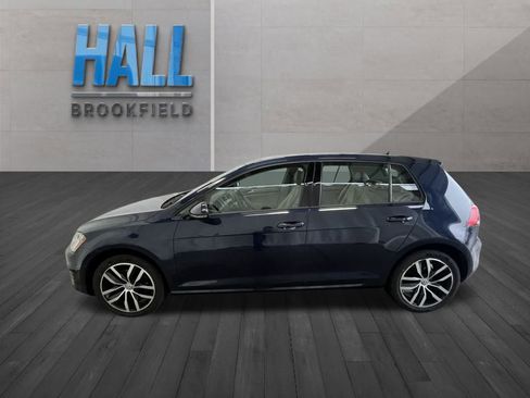 Used 2016 Volkswagen Golf SE image 2