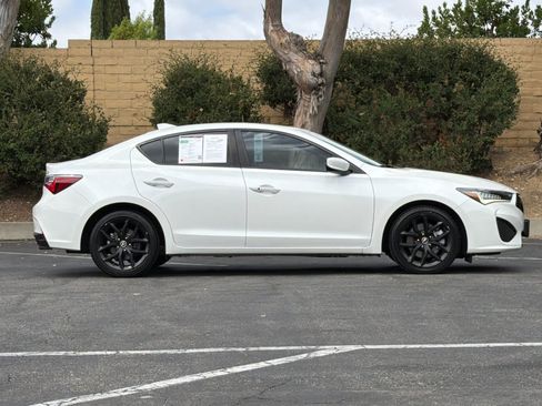 Used 2022 Acura ILX w/ Premium Package FWD image 8
