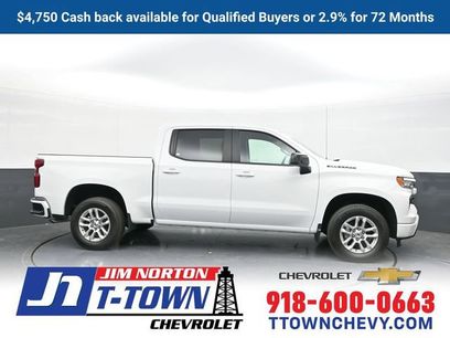 New 2025 Chevrolet Silverado 1500 RST w/ LPO, Dark Essentials Package