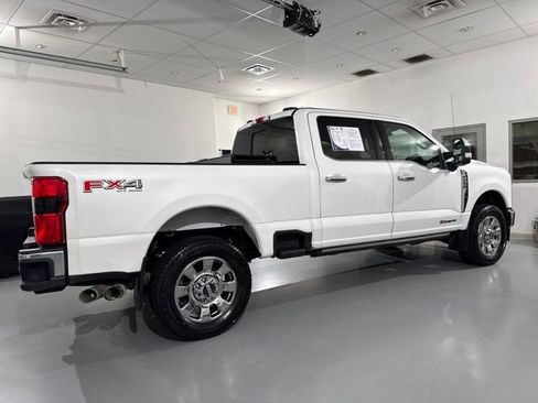 Used 2024 Ford F250 Lariat w/ Lariat Ultimate Package AWD/4WD image 11