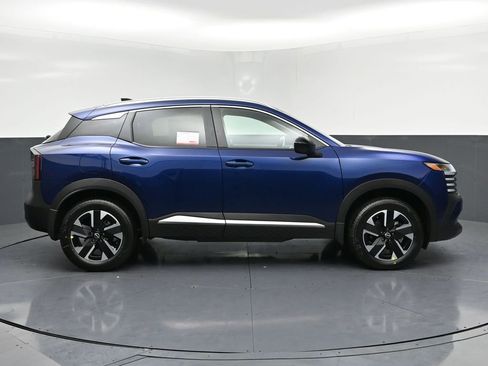 New 2026 Nissan Kicks SV AWD/4WD image 25