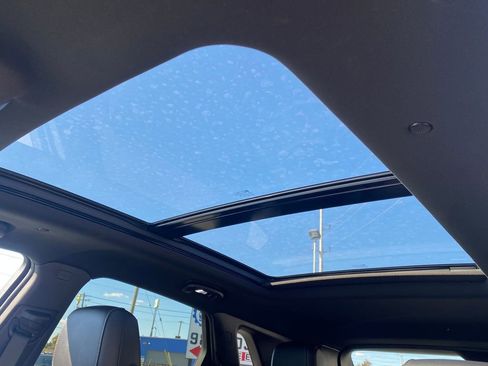 Used 2020 Cadillac XT5 Premium Luxury image 12