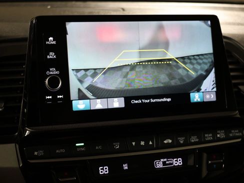 Used 2026 Honda Odyssey EX-L image 17