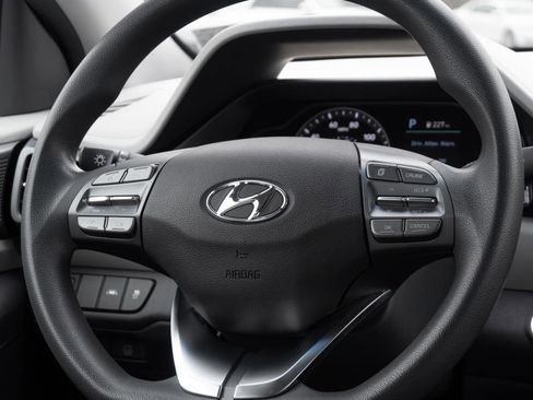 Used 2020 Hyundai Ioniq Blue FWD image 28