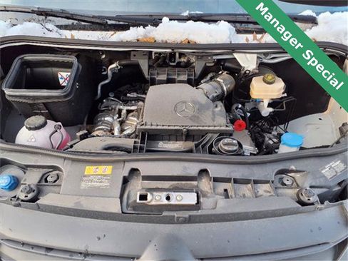 Used 2023 Mercedes-Benz Sprinter 3500 image 34