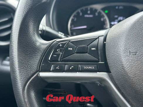 Used 2019 Nissan Kicks S FWD image 22