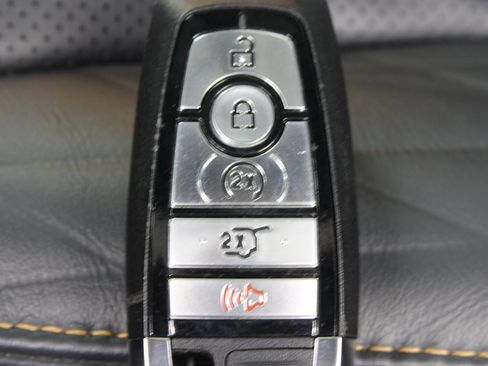 Used 2024 Ford Expedition Platinum image 75