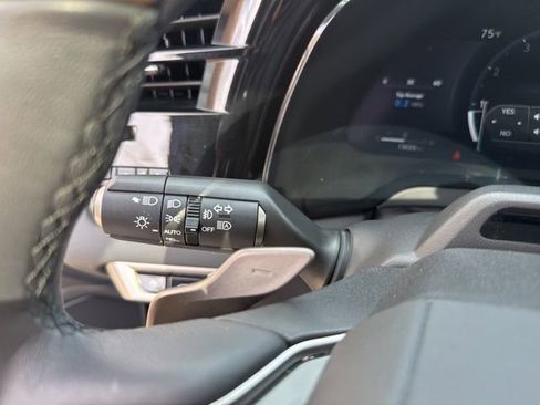 Used 2025 Lexus RX 350 AWD w/ Convenience Package image 18