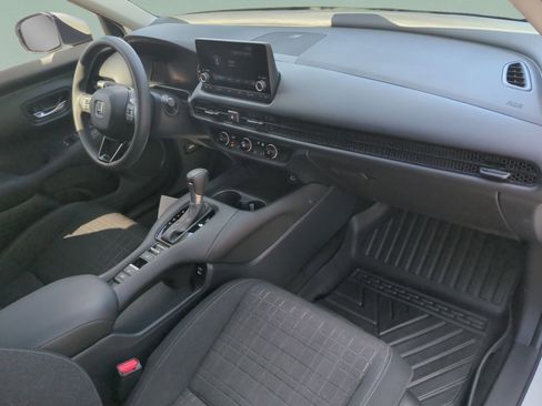 Used 2024 Honda HR-V LX image 19
