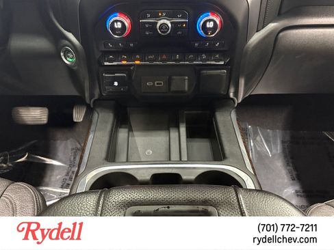 Used 2020 GMC Sierra 1500 Denali w/ Denali Ultimate Package AWD/4WD image 15