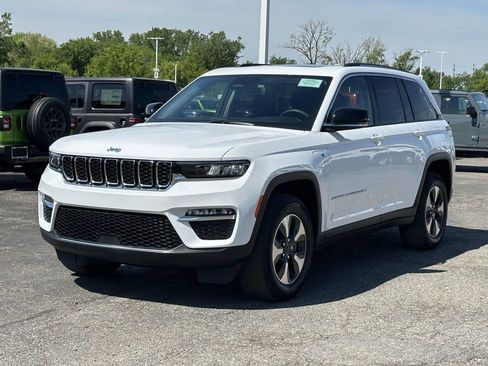 Used 2022 Jeep Grand Cherokee Limited 4xe AWD/4WD image 7