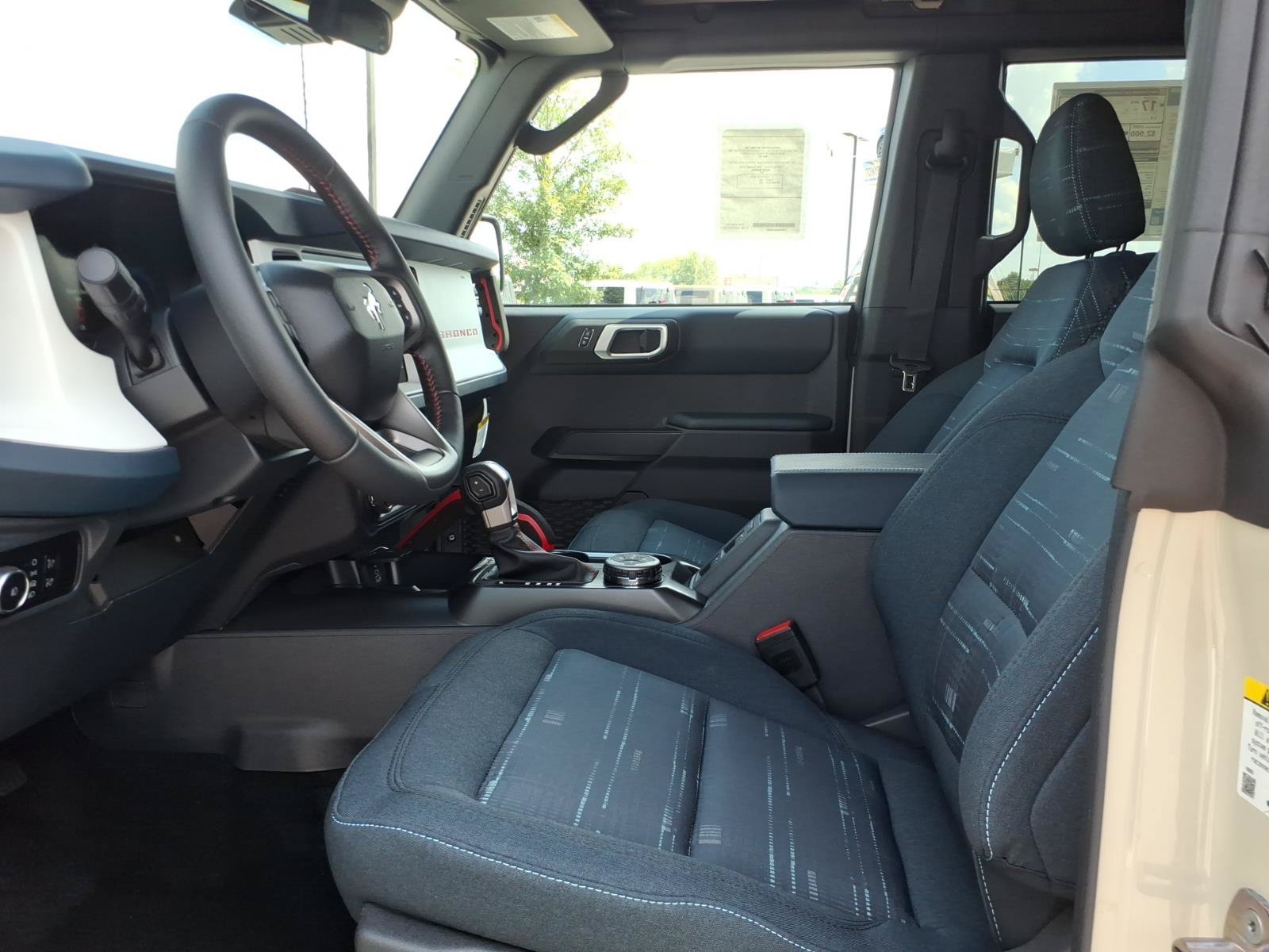 New 2026 Ford Bronco Heritage Edition AWD/4WD image 10