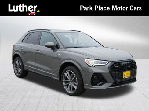 Used 2025 Audi Q3 2.0T Premium w/ Convenience Package AWD/4WD image 1