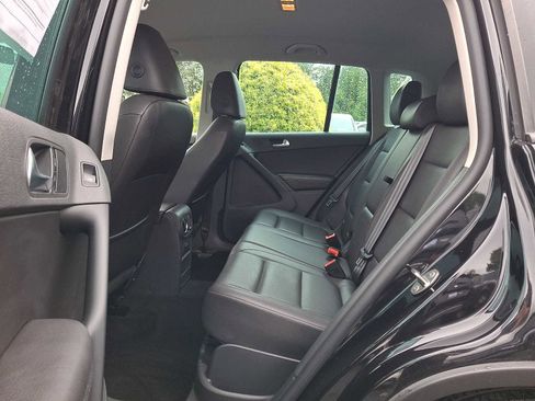 Used 2015 Volkswagen Tiguan SE AWD/4WD image 10