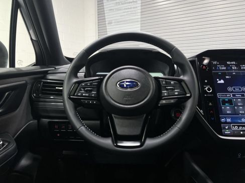 Certified 2025 Subaru Forester Premium AWD/4WD image 14