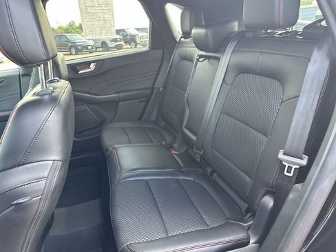 Used 2024 Ford Escape ST-Line w/ Tech Pack #1 AWD/4WD image 28