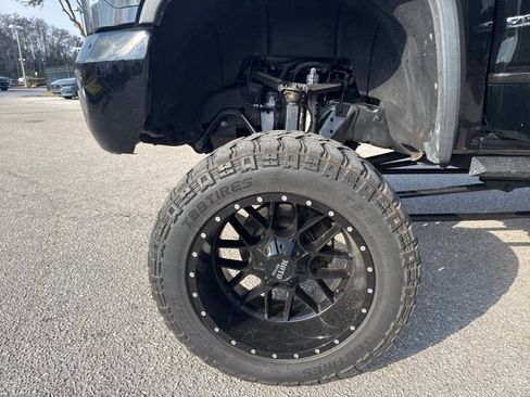 Used 2018 GMC Sierra 2500 SLT w/ Duramax Plus Package image 14