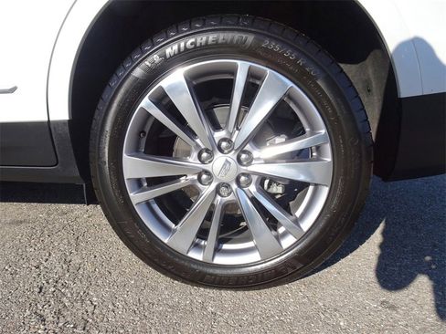 Certified 2023 Cadillac XT5 Premium Luxury w/ Platinum Package image 26