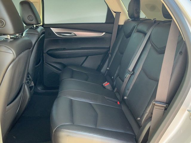Used 2018 Cadillac XT5 Premium Luxury AWD/4WD image 14