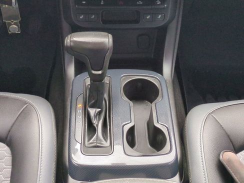 Used 2018 Chevrolet Colorado Z71 image 18