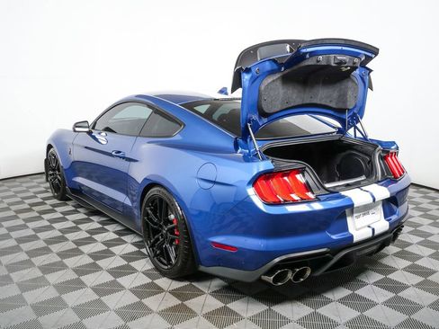 Used 2021 Ford Mustang Shelby GT500 w/ Technology Package image 26