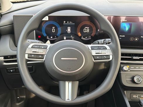 New 2026 Hyundai Tucson SE image 23