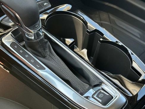 New 2025 Chevrolet Trax LT w/ Driver Confidence Package image 28