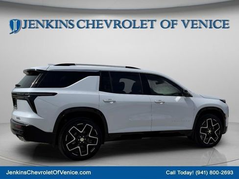 New 2026 Chevrolet Traverse High Country image 7