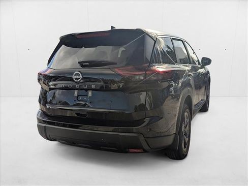 New 2026 Nissan Rogue SV image 2