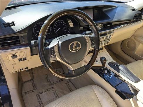 Used 2015 Lexus ES 350 image 10