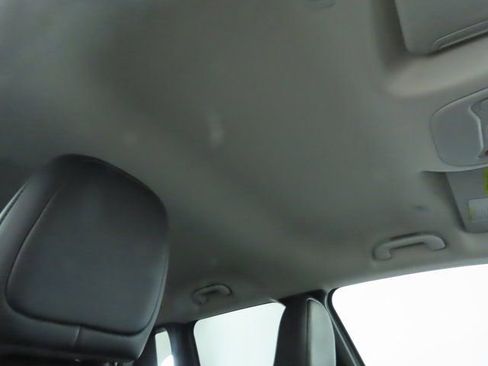 Used 2022 Jeep Renegade Trailhawk image 19