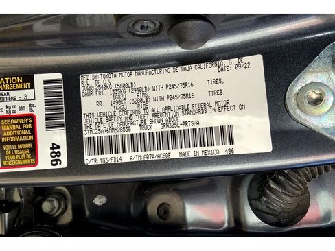 Used 2022 Toyota Tacoma SR image 34