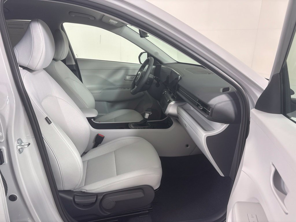 New 2027 Hyundai Kona SEL Sport FWD image 12