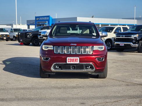 Used 2020 Jeep Grand Cherokee Overland AWD/4WD image 2