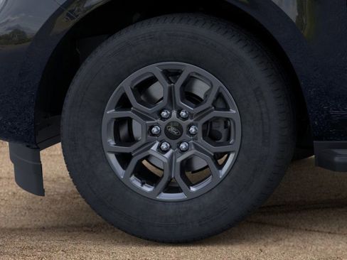 New 2025 Ford Expedition Active image 19