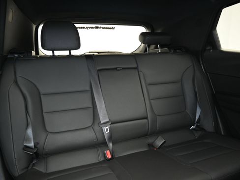 Used 2024 Chevrolet TrailBlazer RS w/ Convenience Package AWD/4WD image 26