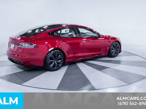 Used 2021 Tesla Model S Plaid image 10