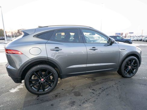 Used 2020 Jaguar E-PACE SE image 6