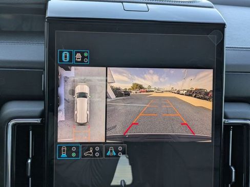New 2026 GMC Yukon XL Denali w/ Sun & Power Step Package AWD/4WD image 19