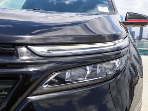 Used 2024 Chevrolet Equinox Premier FWD image 7