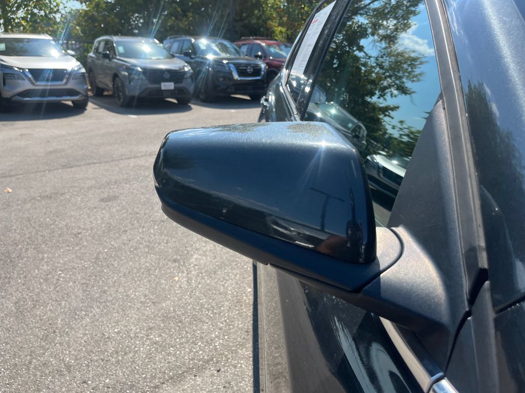 Used 2018 Chevrolet Equinox LT FWD image 39