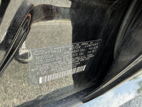 Used 2025 Hyundai Sonata SEL FWD image 28