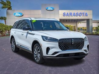 Used 2025 Lincoln Aviator AWD w/ Equipment Group 101A video 1