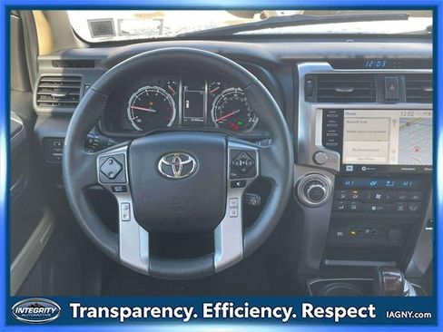 Used 2021 Toyota 4Runner Limited image 15